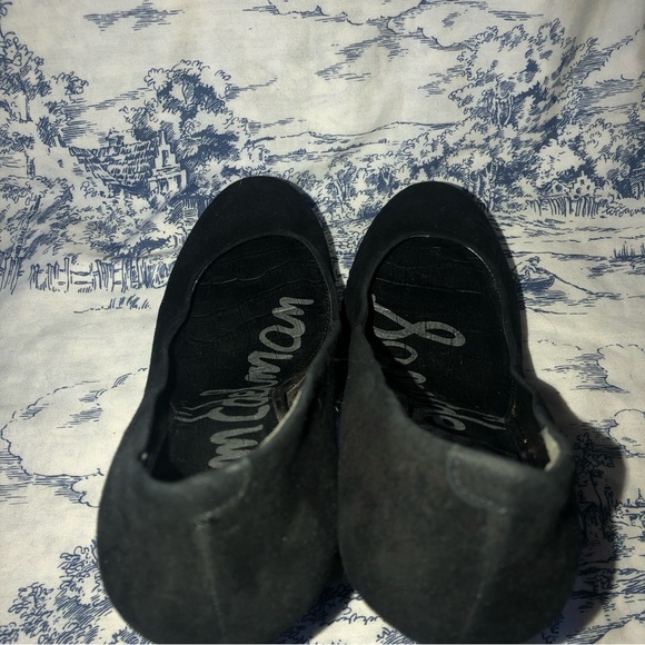 Sam Edelman ‘York’ Black Suede Studded Platform Pumps Size 10. - Picture 9 of 10